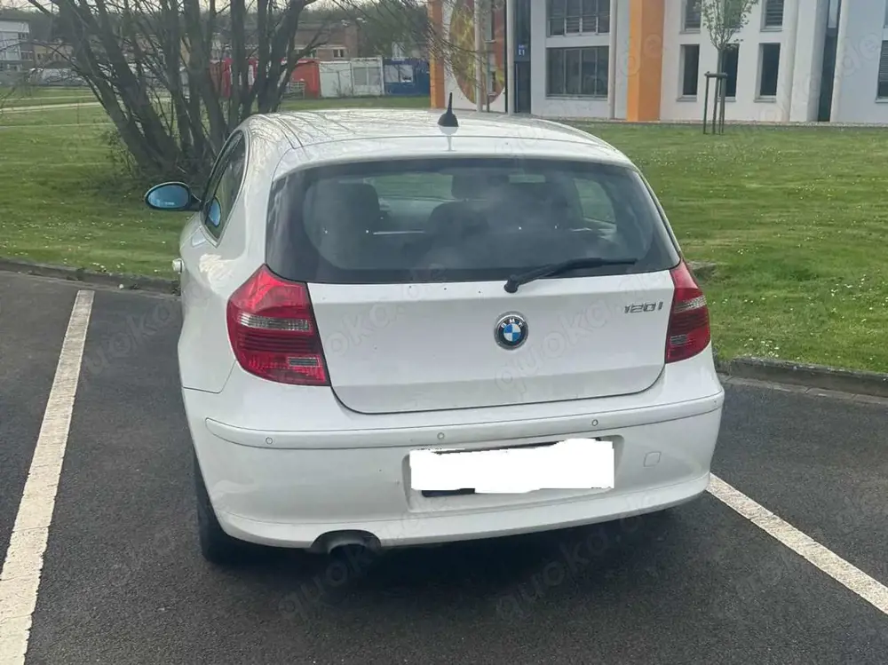 BMW 120 120i Aut.