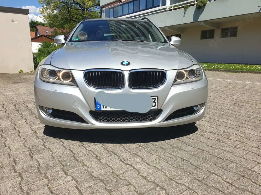 BMW 320 320i Touring Aut.