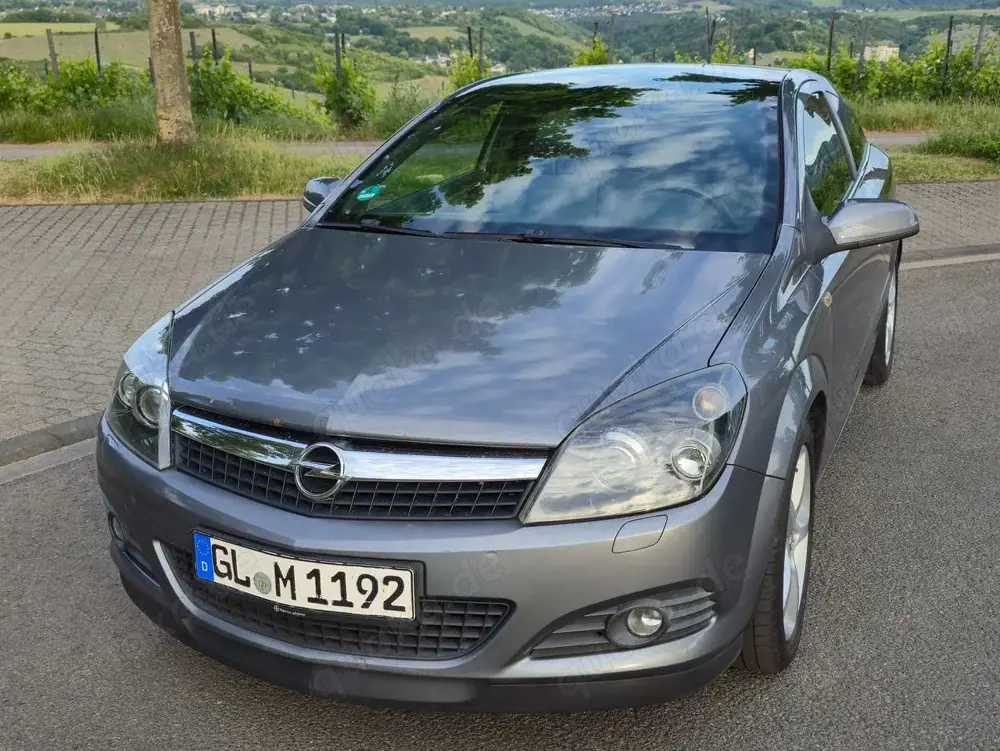 Opel Astra Astra H GTC 1.6 Turbo - TÜV bis 03/27