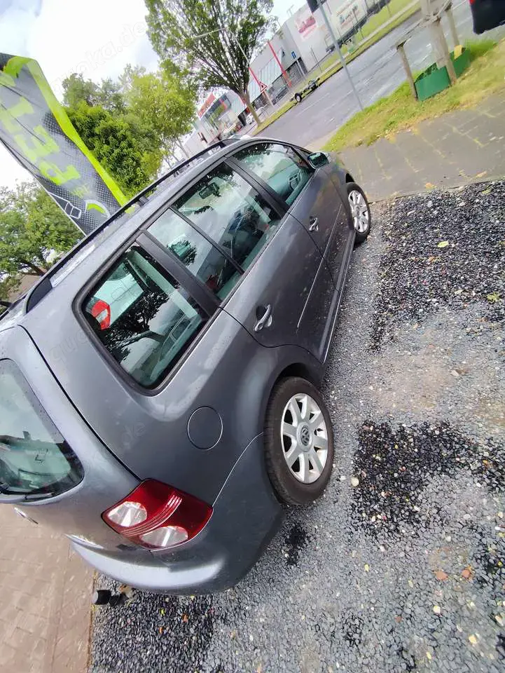 Volkswagen Touran 2.0 TDI DPF Comfortline