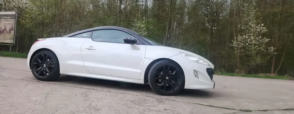 Peugeot RCZ