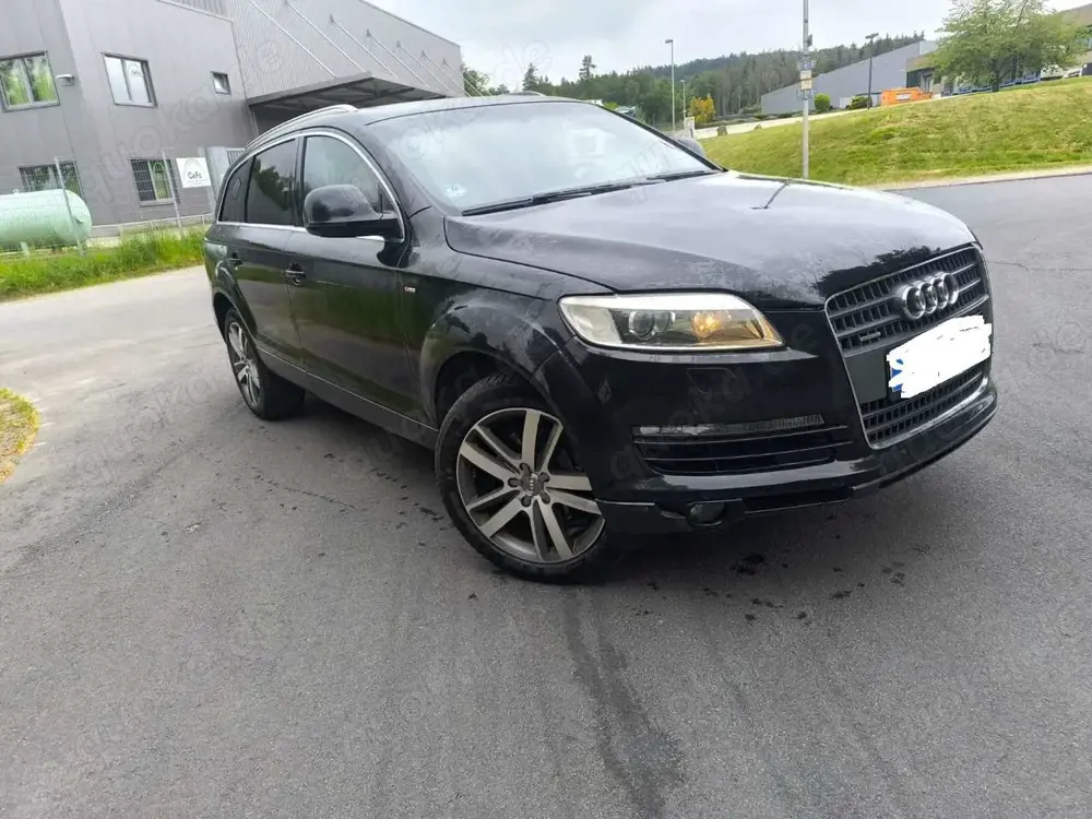 Audi Q7 Q7 3.0 TDI DPF quattro tiptronic
