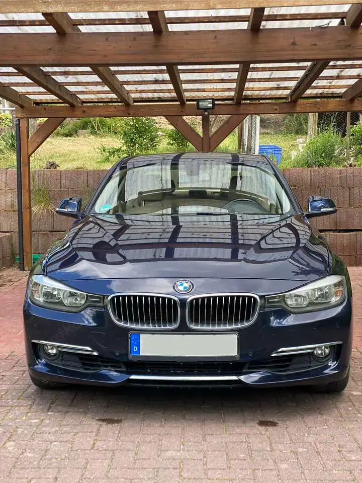 BMW 328 328i Aut. Luxury Line