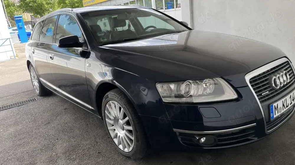 Audi A6 Avant 3.0 TDI DPF quattro tiptronic