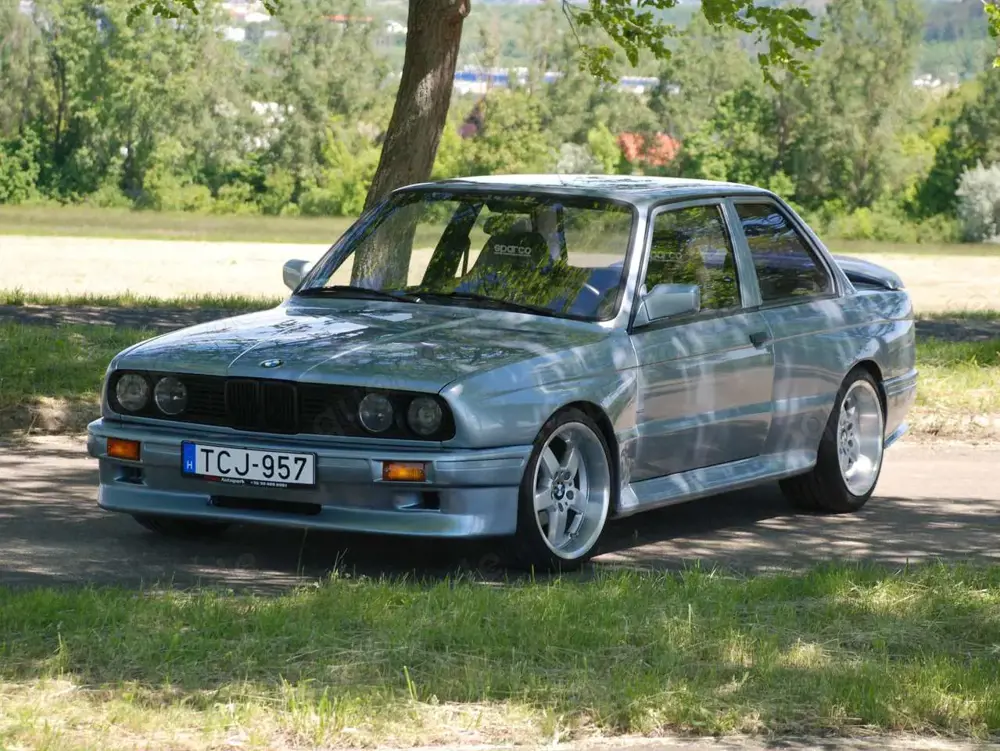 BMW 325 325i
