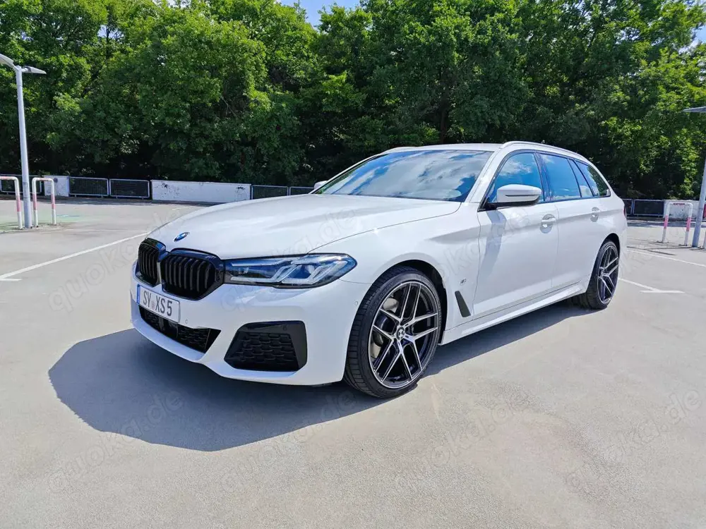 BMW 520 5er Touring Diesel 520d Aut. M-Sport BMW-Garantie