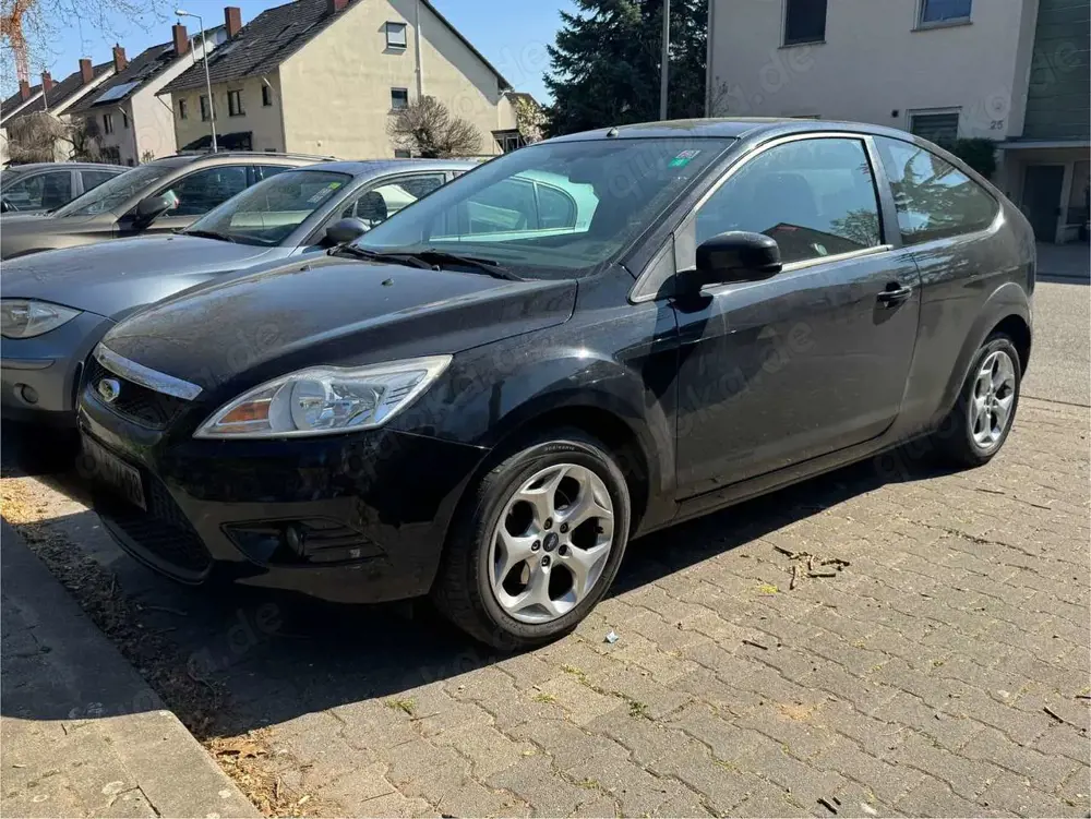 Ford Focus Focus Fließheck 3-Türer 1.6 Ti-VCT Sport