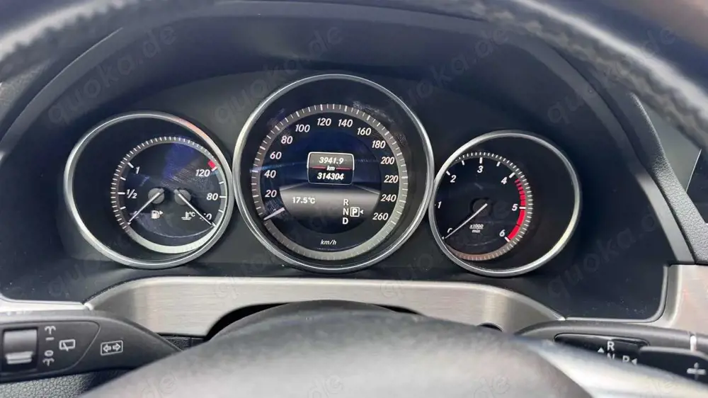 Mercedes-Benz E 200 E-Klasse T-Modell Diesel T CDI