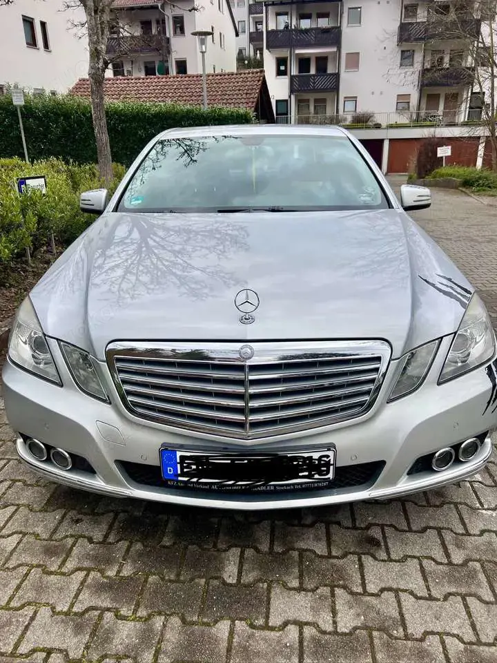 Mercedes-Benz E 250 CDI DPF BlueEFFICIENCY Automatik Elegance