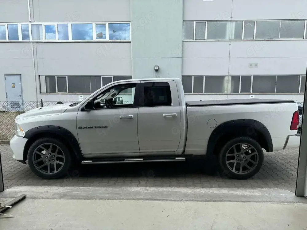 Dodge RAM Sport  5.7 HEMI, Quad Cab