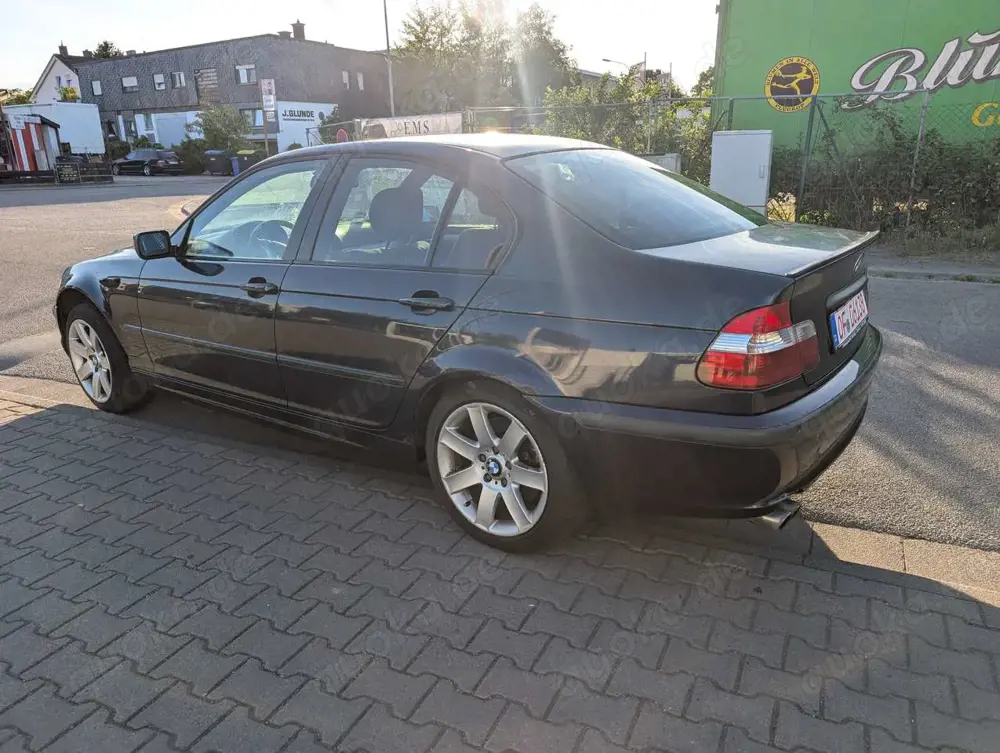 BMW 330 330xi LPG Xenon Rückfahrkammera M sitze memory