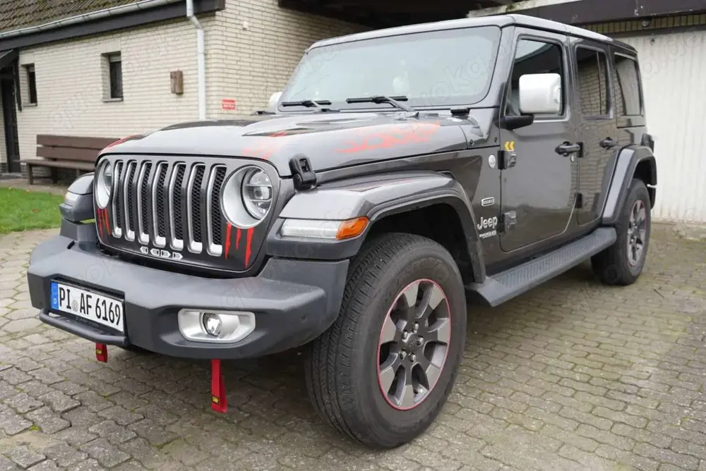 Jeep Wrangler Sahara JLU