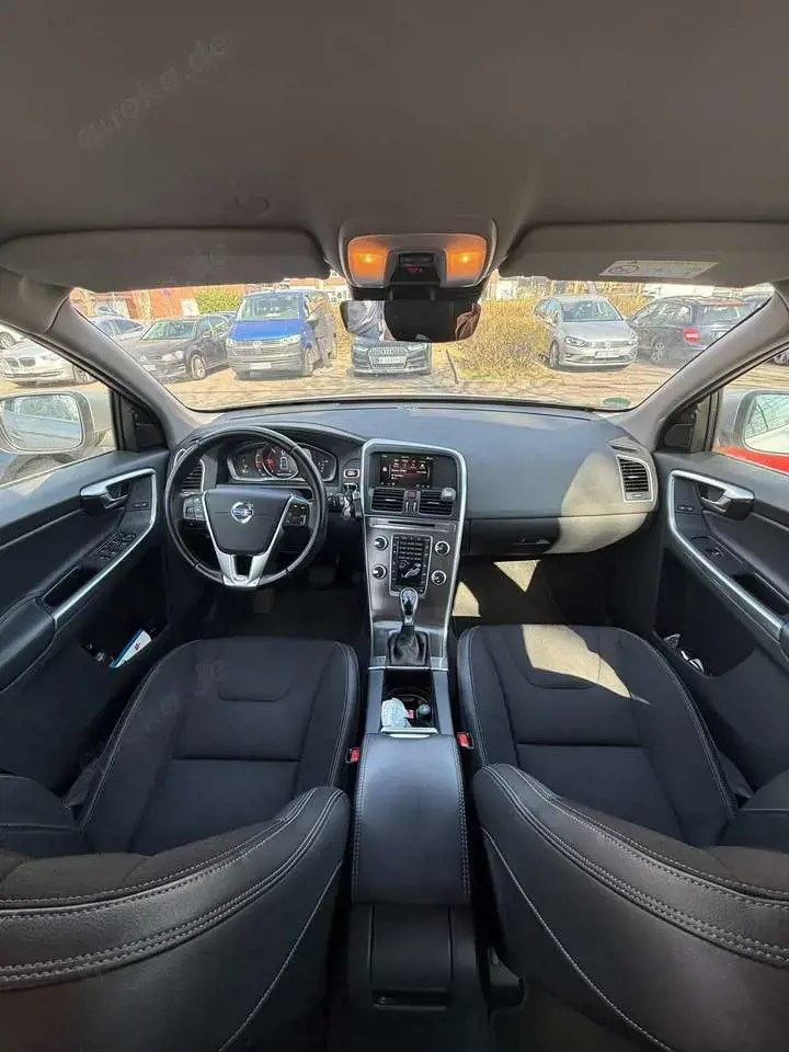 Volvo XC60 D4 AWD Geartronic Momentum