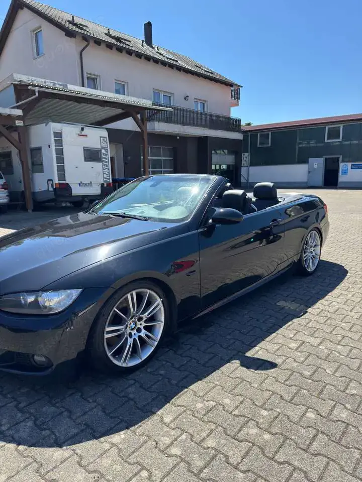 BMW 325 BMW 325d Cabrio M Paket/e93/Keyless-Go/tüv neu