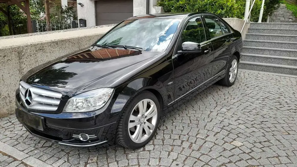 Mercedes-Benz C 180 C 180 CGI Automatik BlueEFFICIENCY