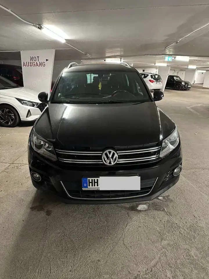 Volkswagen Tiguan 2.0 TDI SCR BlueMotion Technology Lounge Sport  S