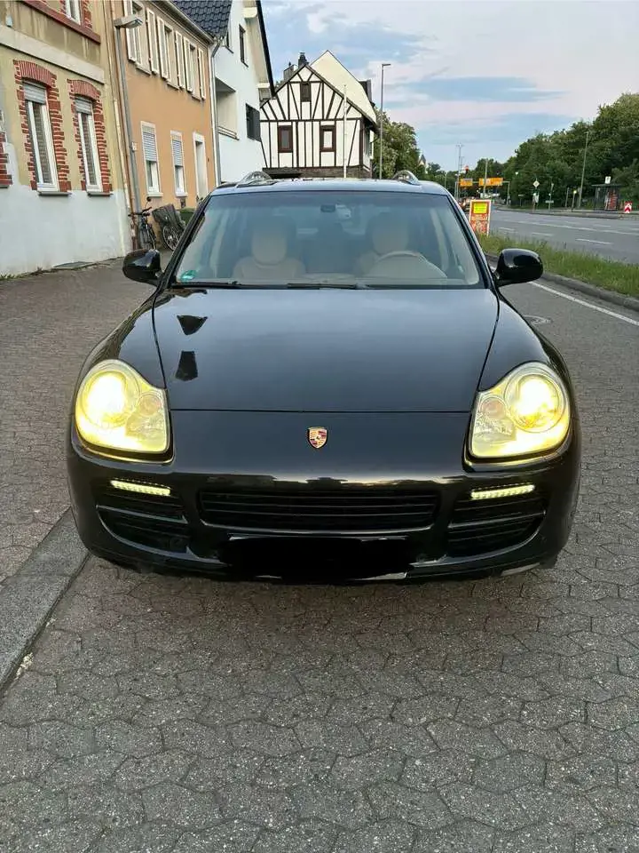 Porsche Cayenne Turbo
