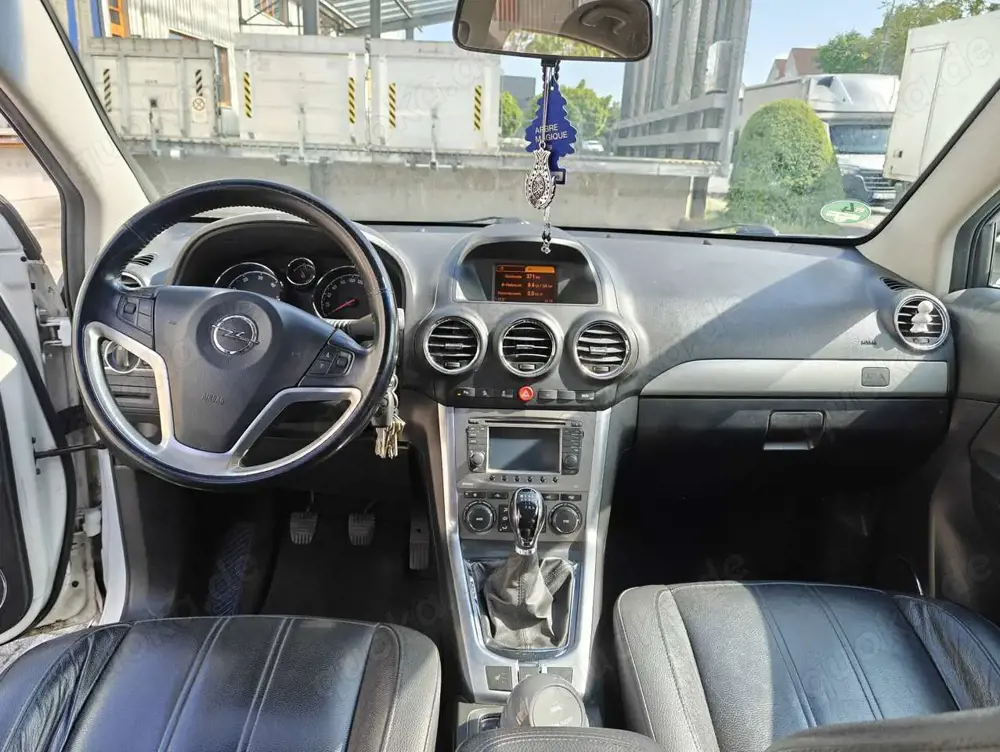 Opel Antara Design Edition 4x2