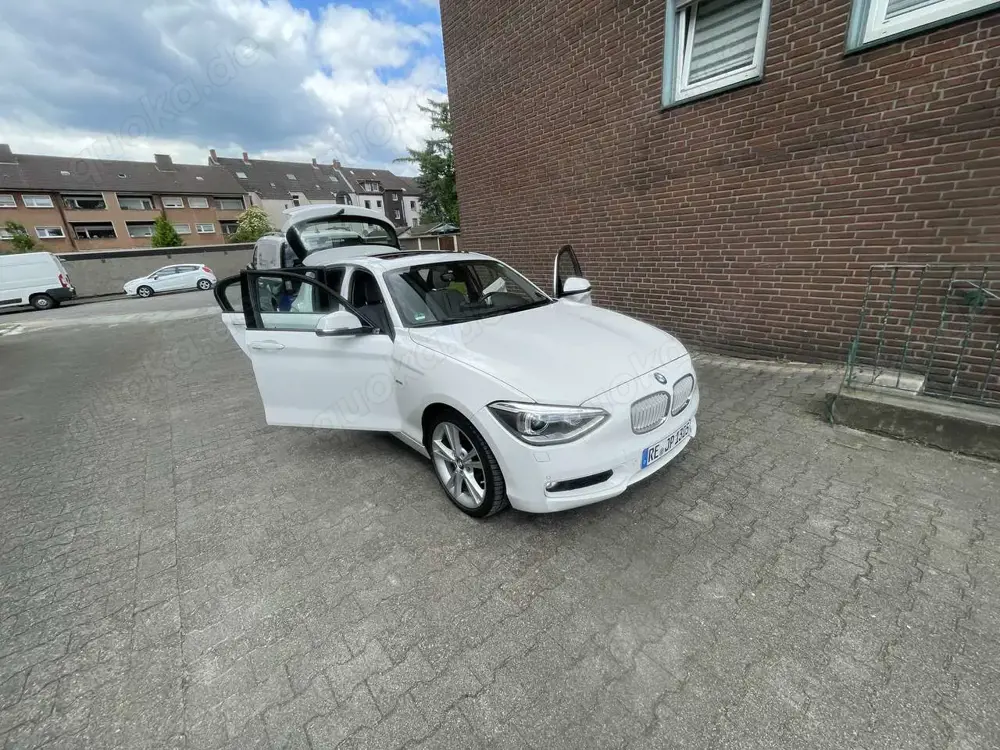 BMW 118 118d Urban Line. VB.