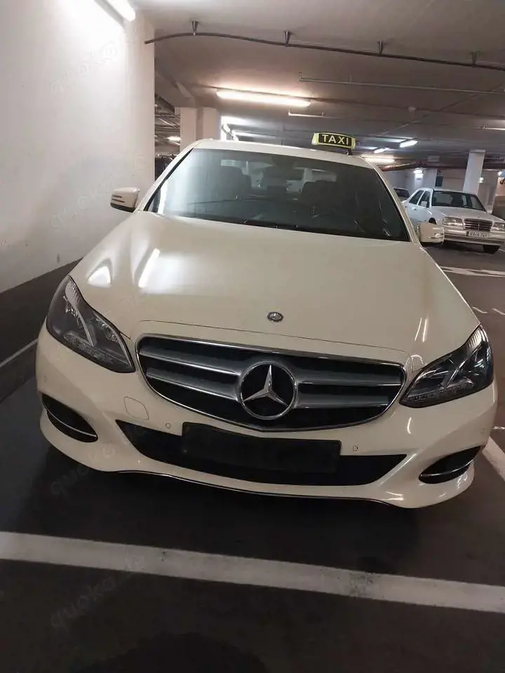Mercedes-Benz E 220 BlueTEC 9G-TRONIC Edition