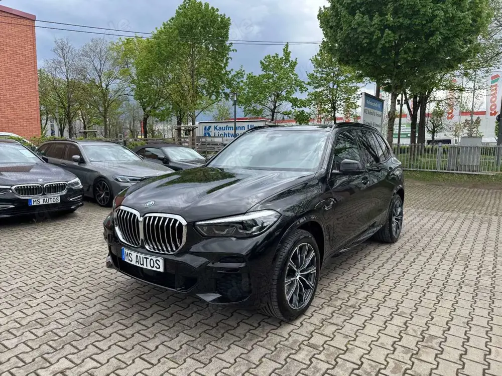 BMW X5 xDrive 45 e MSport*Panorama*Kamera*Luftfederu