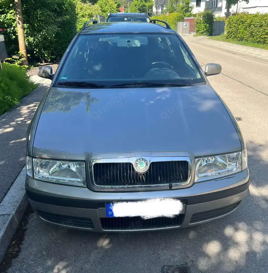 Skoda Octavia 1.6 Combi Tour
