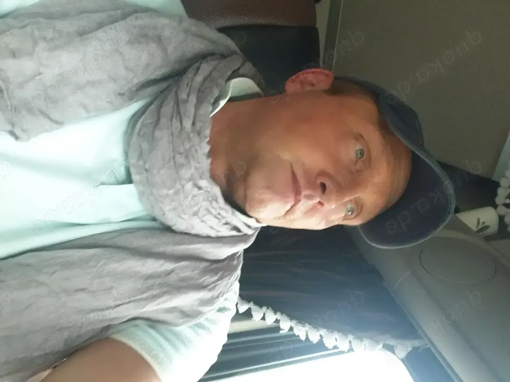 Trucker sucht paar oder sie im Raum Übach 