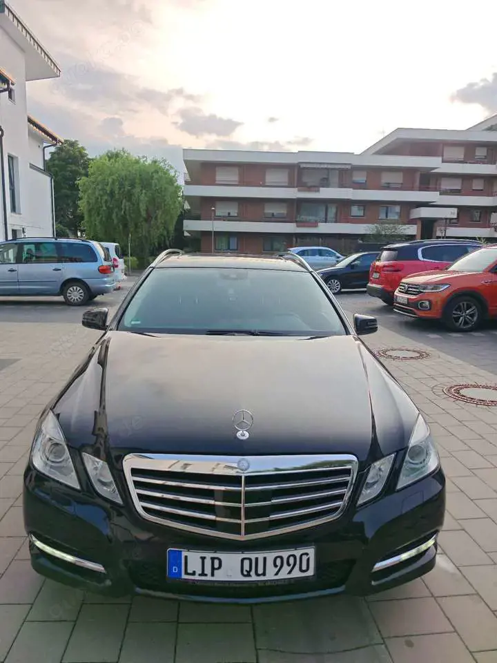 Mercedes-Benz E 250 E 250 CDI BlueEfficiency (212.203)