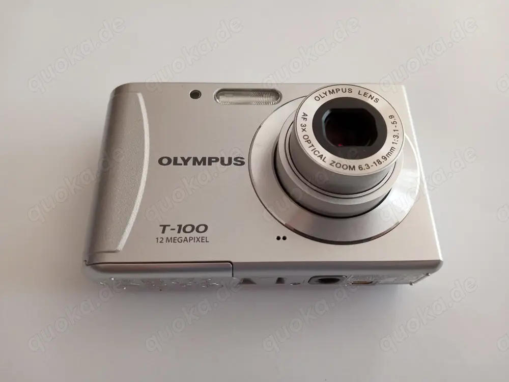 OLYMPUS T-100 12.0 MP silber neuw.+OVP+viele extras+Rechnung