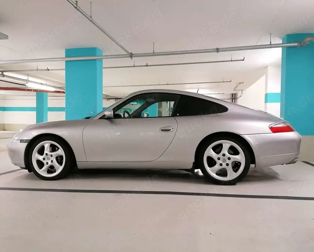 Porsche 996 911 Carrera Tiptronic Coupè