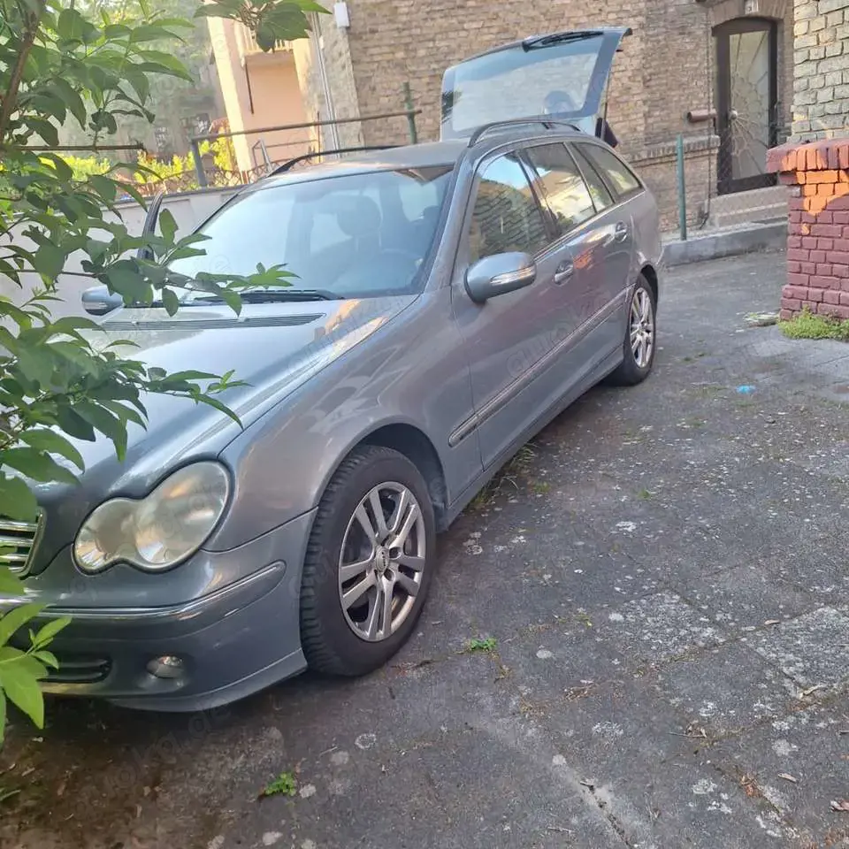Mercedes-Benz C 180 T Kompressor Avantgarde