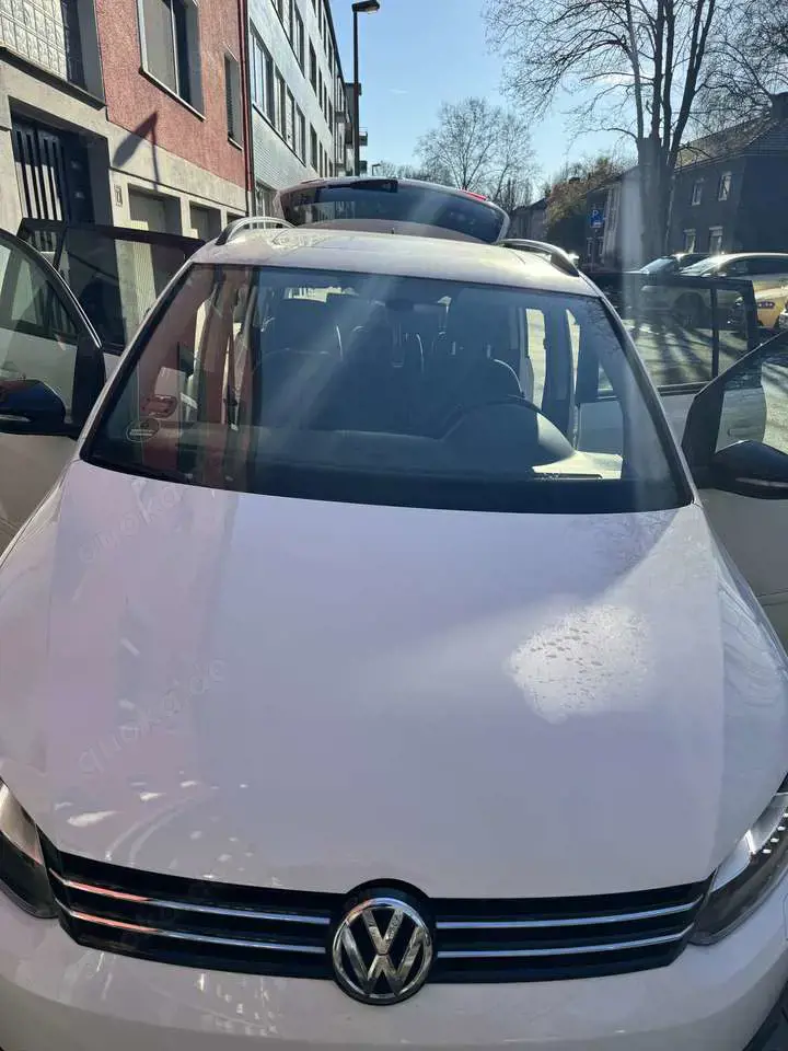 Volkswagen Touran 1.6 TDI DPF MATCH