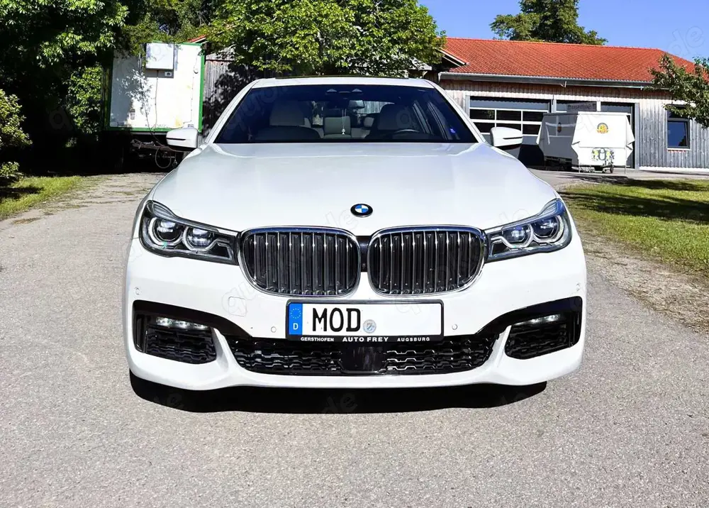 BMW 750 750Li M Sport, PANO, HUD, Soft Close, 360