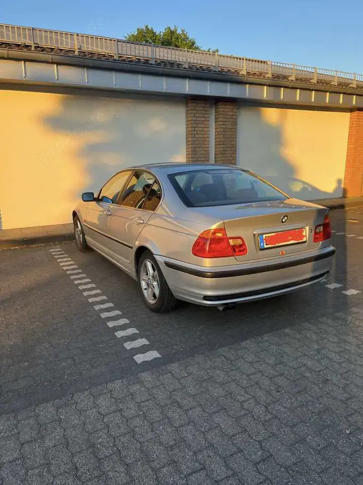BMW 328