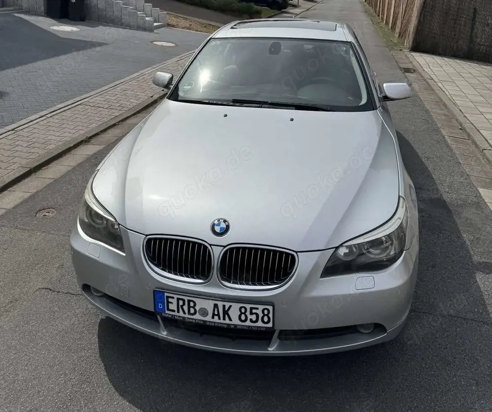 BMW 523 523i