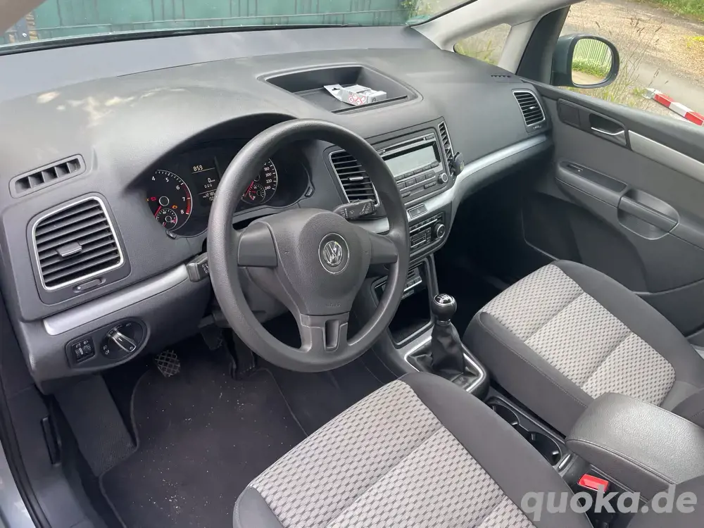 VW Sharan Blue Motion