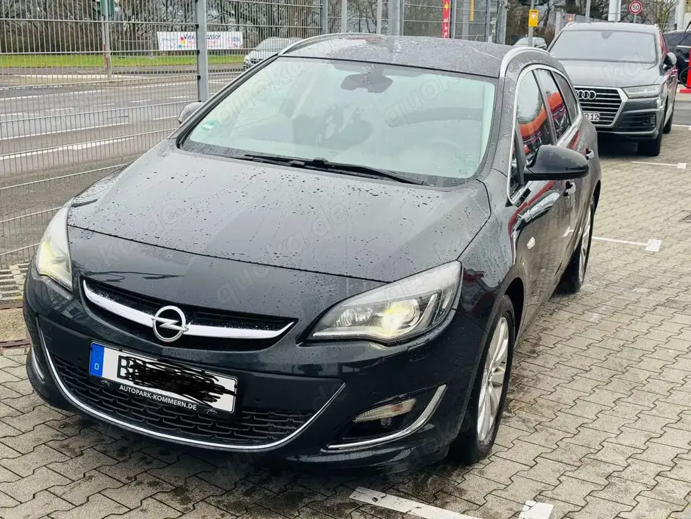 Opel Astra J Sport