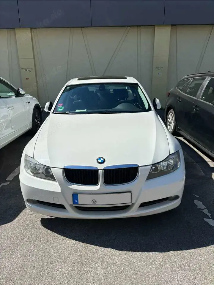 BMW 320 320d DPF Aut.