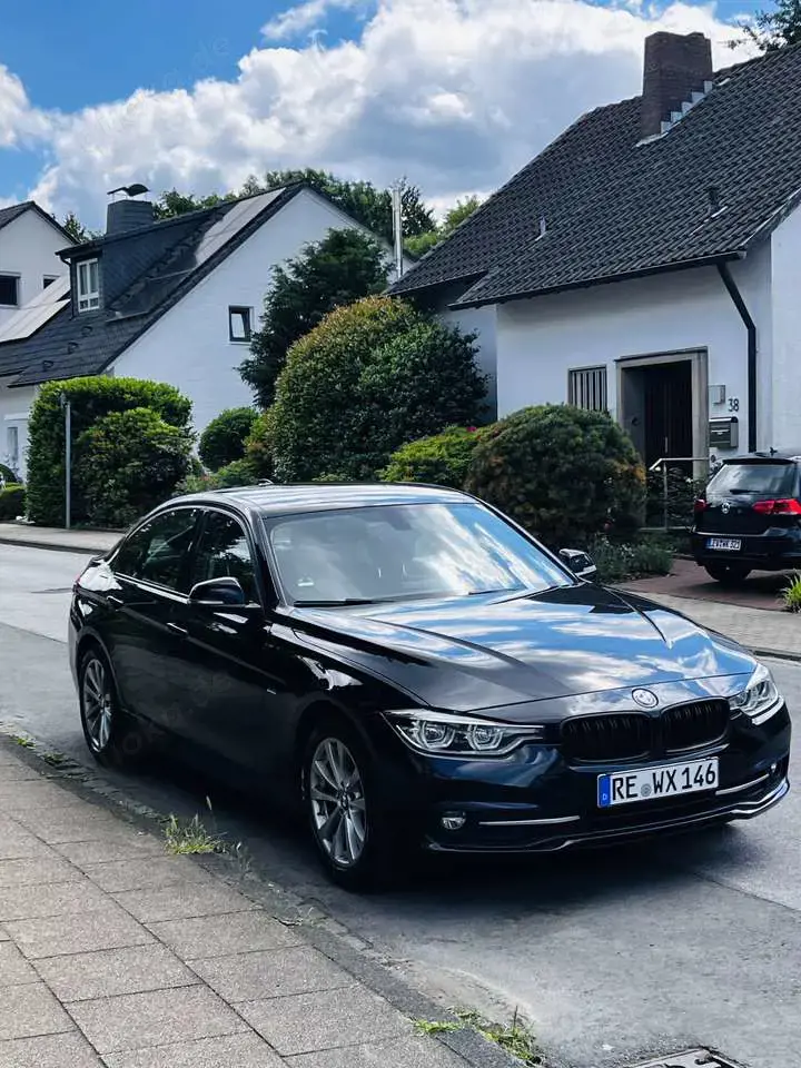 BMW 318 318d. Sport Line