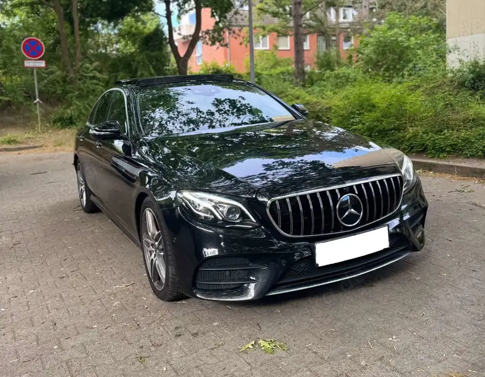 Mercedes-Benz E 350 d 4Matic 9G-TRONIC AMG Line