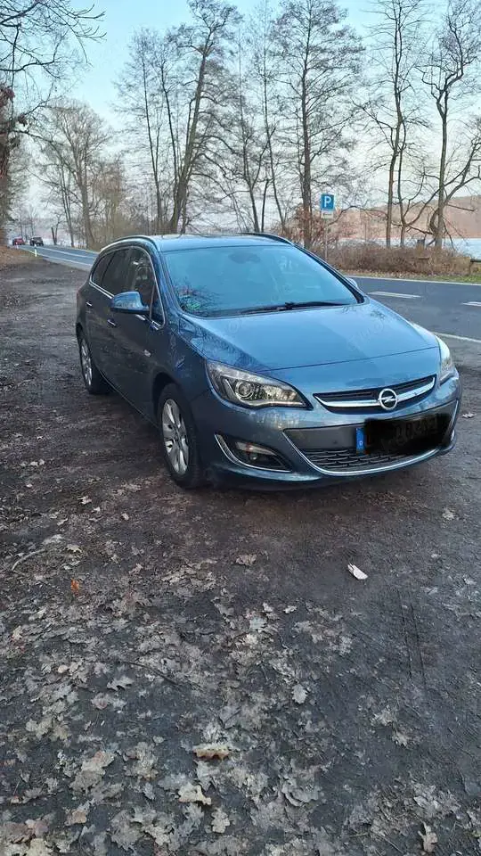 Opel Astra 2.0 CDTI DPF SportsTourer Edition