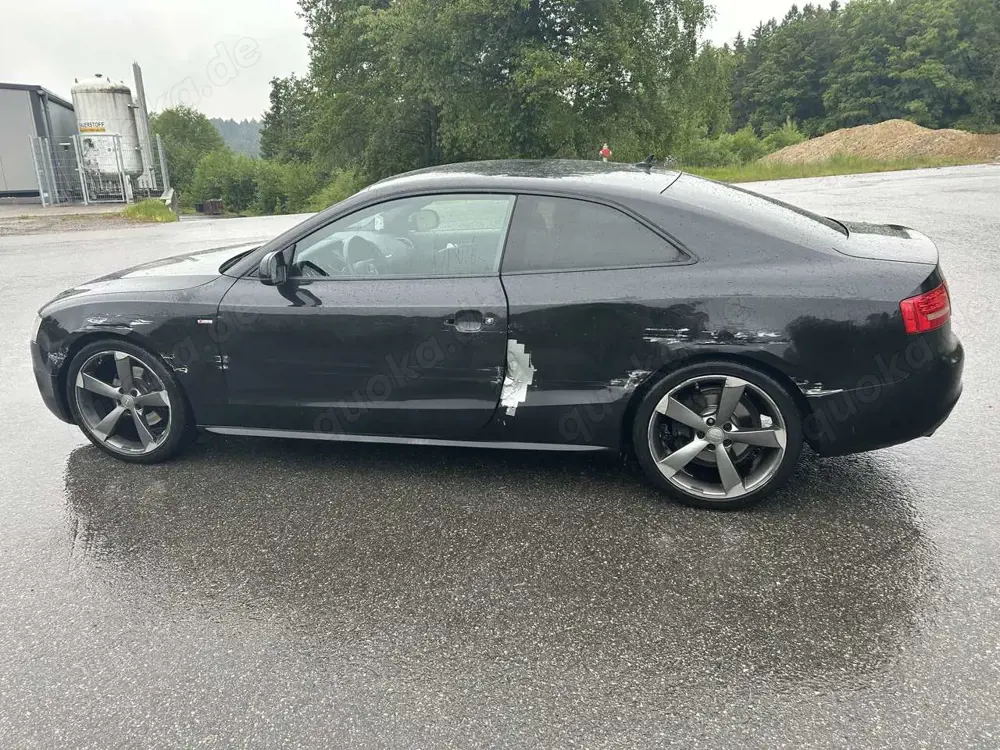 Audi A5 2.0 TDI DPF quattro 3x s line Unfall