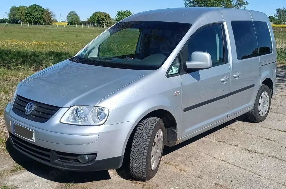 Volkswagen Caddy Caddy 1.9 TDI DPF Life (7-Si.) TÜV Zahnriemen neu