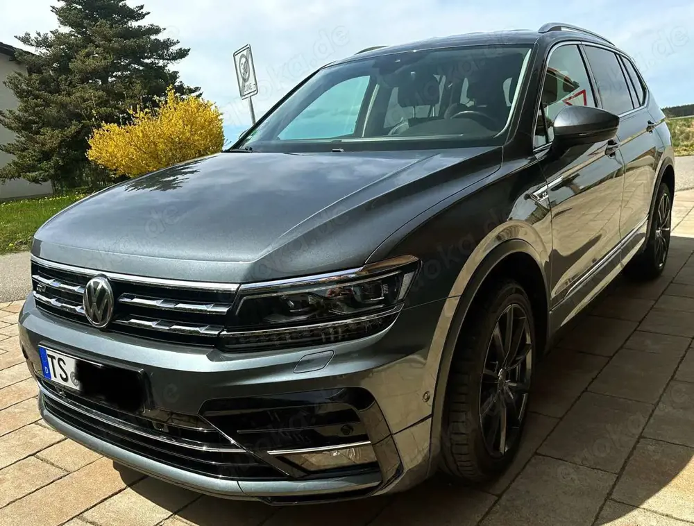 Volkswagen Tiguan Allspace Highline 4Motion, R-Line, AHK, Leder