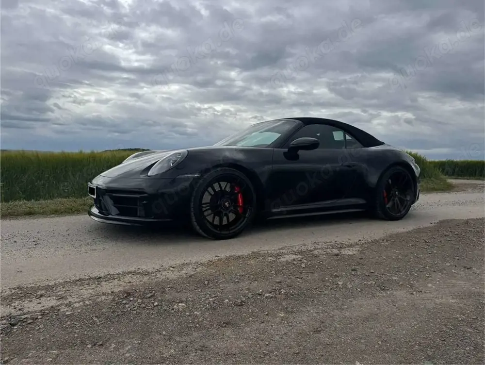 Porsche 992 911 Carrera Cabrio 4 GTS PDK