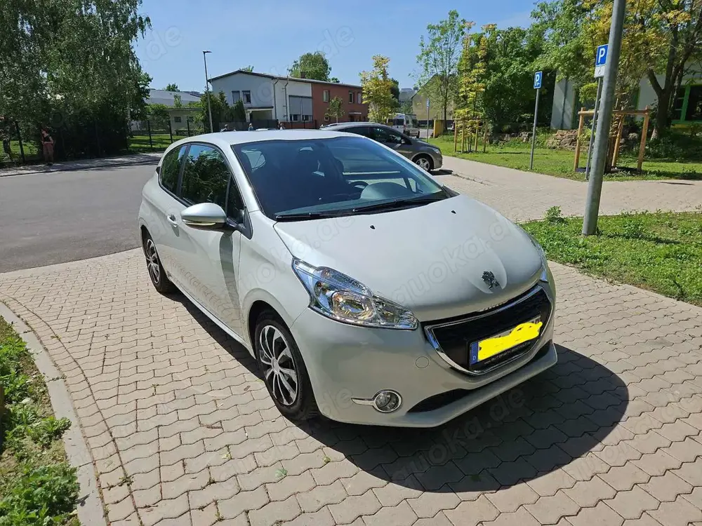 Peugeot 208 e-HDi 92 StopStart Active