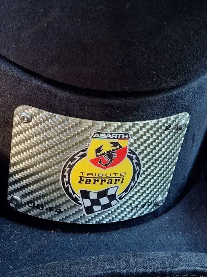 Abarth 695 Tributo Ferrari
