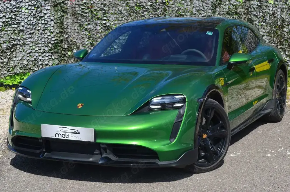 Porsche Taycan Cross Turismo Turbo S