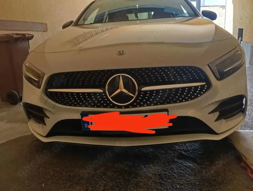 Mercedes-Benz A 220 A 220 7G-DCT AMG Line