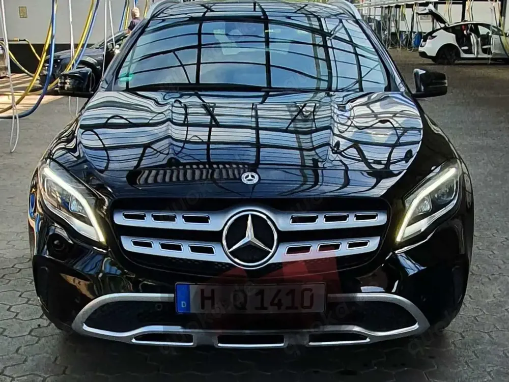 Mercedes-Benz GLA 180 GLA 180 Urban 7G- DCT